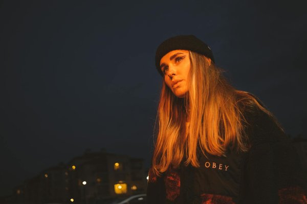 How Can You Tell If a Cashmere Sweater Is High Quality When Shopping in the UK?